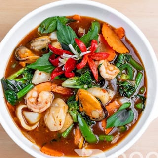 92. Pad Ta-Lay Dinner - O